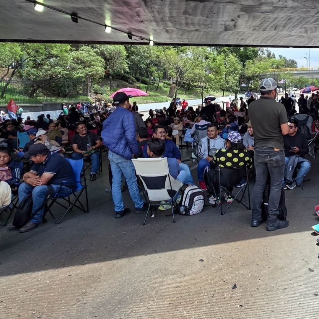 Bloqueo en Circuito Interior en la Ciudad de México.